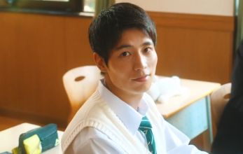 Я случайно присоединился к группе крутых парней во время школьной поездки